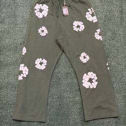 Denim Tears Cotton Wreath Sweatpants Green (NWT) XXL