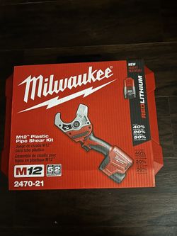 Milwaukee M12 Plastic Pipe Shear Kit