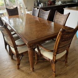 Beautiful Tommy Bahama dining table with chairs