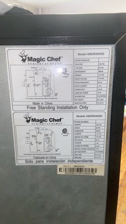 Magic Chef HMDR450SE Refrigerator
