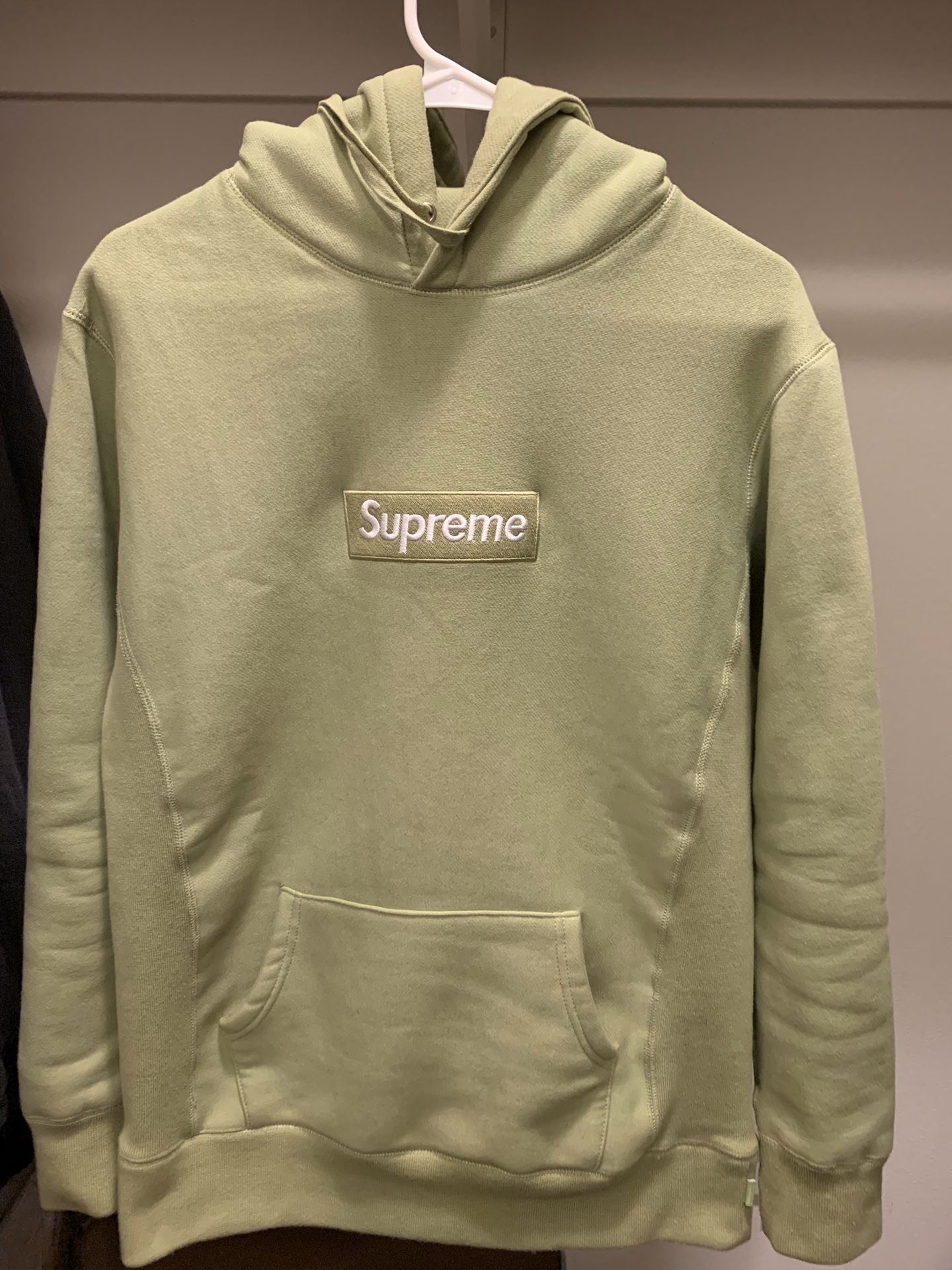 Sage Supreme Box Logo... Medium