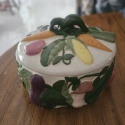 Vintage Hand Painted Ceramic Vegetable Covered Dish 1980 Corn Beets Carrot Celery Diameter 7.5" x H3"