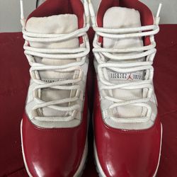 Jordan 11 Cherry