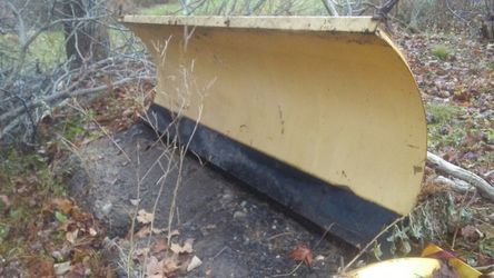 4 spring HD 7.5 Meyers snow plow 3 available READ