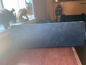 Pro cinema C 2 Definitive Technology center speaker