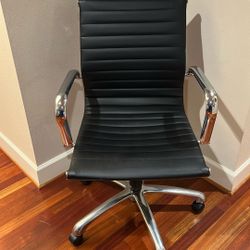 Black Faux Leather Desk Chair Adjustable Height Rolls