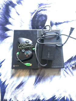 XBOX ONE WITH CONTROLLER