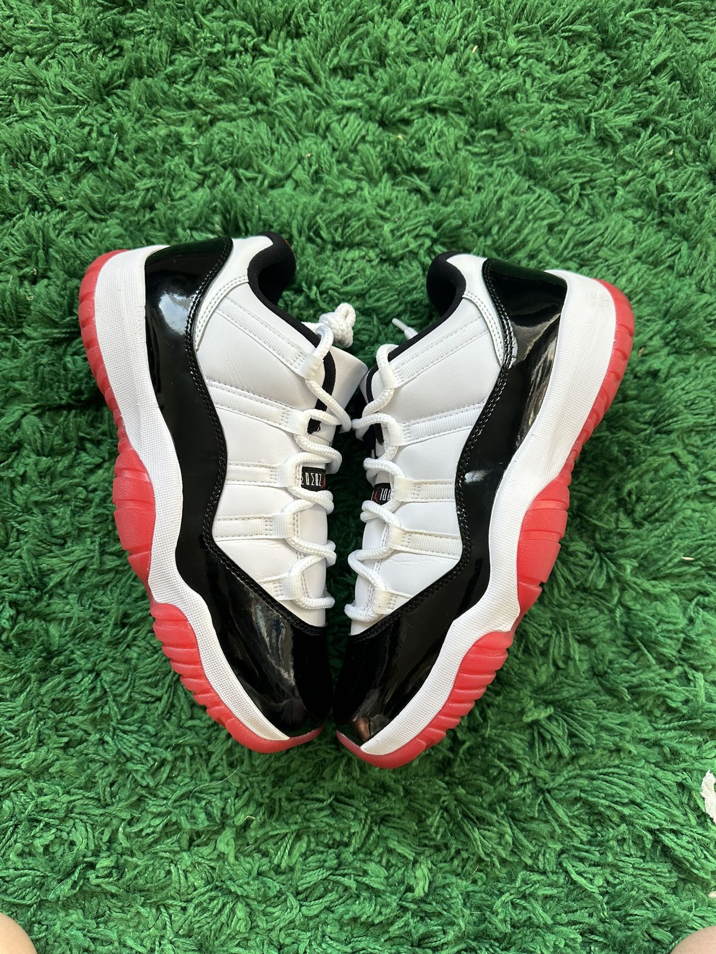 Jordan 11 Low Size 9 Mens