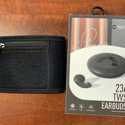 Black Earbuds for iPhone or Android…!! 