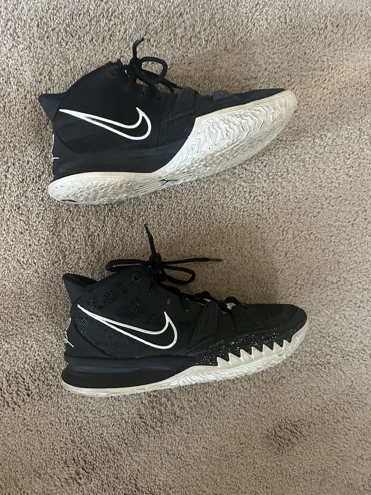 Kyries (Size 12)