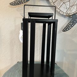 Black Metal Decrative Lantern