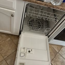 Whirlpool Dishwasher 