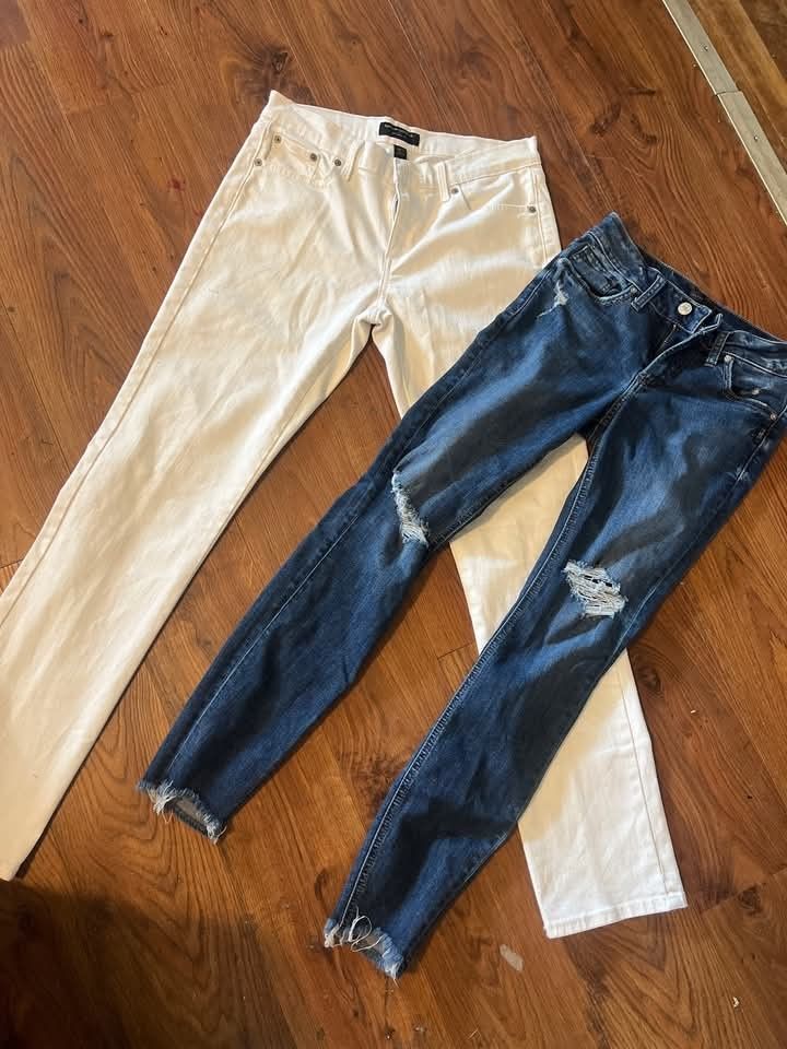 Banana Republic And Silver Jeans Both Size 26