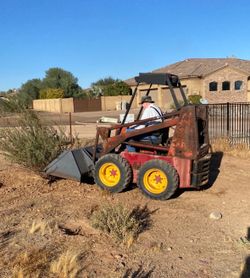 1986 Gehl skid steer