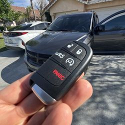 Llaves De Autos / Car Keys 