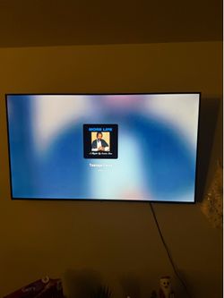 65” Roku Smart TV + Mount Included Read Description