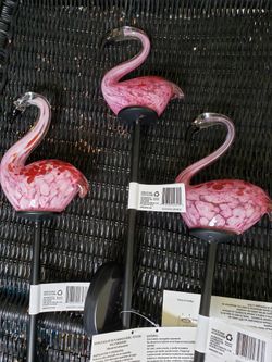 20$ Each) Hand Blown Glass Flamingo Solar Lighted Yard Stake, Solar Garden Torch 31 Inches High with Lighted Glass Body and Automatic Night Lighting