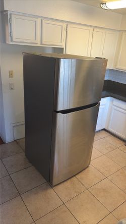 LG stainless steel refrigerator