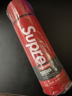 Supreme Red Insulated Water Bottle Sigg 0.75L FW20 Brand New Authentic