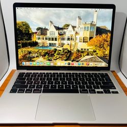 Macbook Air Retina 13” 2020 Core i7 8GB 1TB Fully Functional