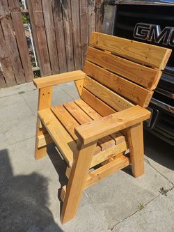 Outdoor chair and table