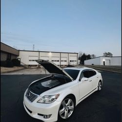 2011 Lexus LS 460