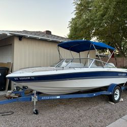 1993 Four Winns Boat