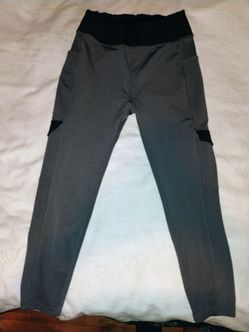 Grey cargo PopFit leggings