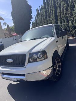 2005 Ford E-150
