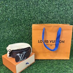 Brown Louis Vuitton Lv Initials Leather Belt Logo Silver Buckle Mens 105 cm Size 42