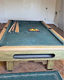 Pool table