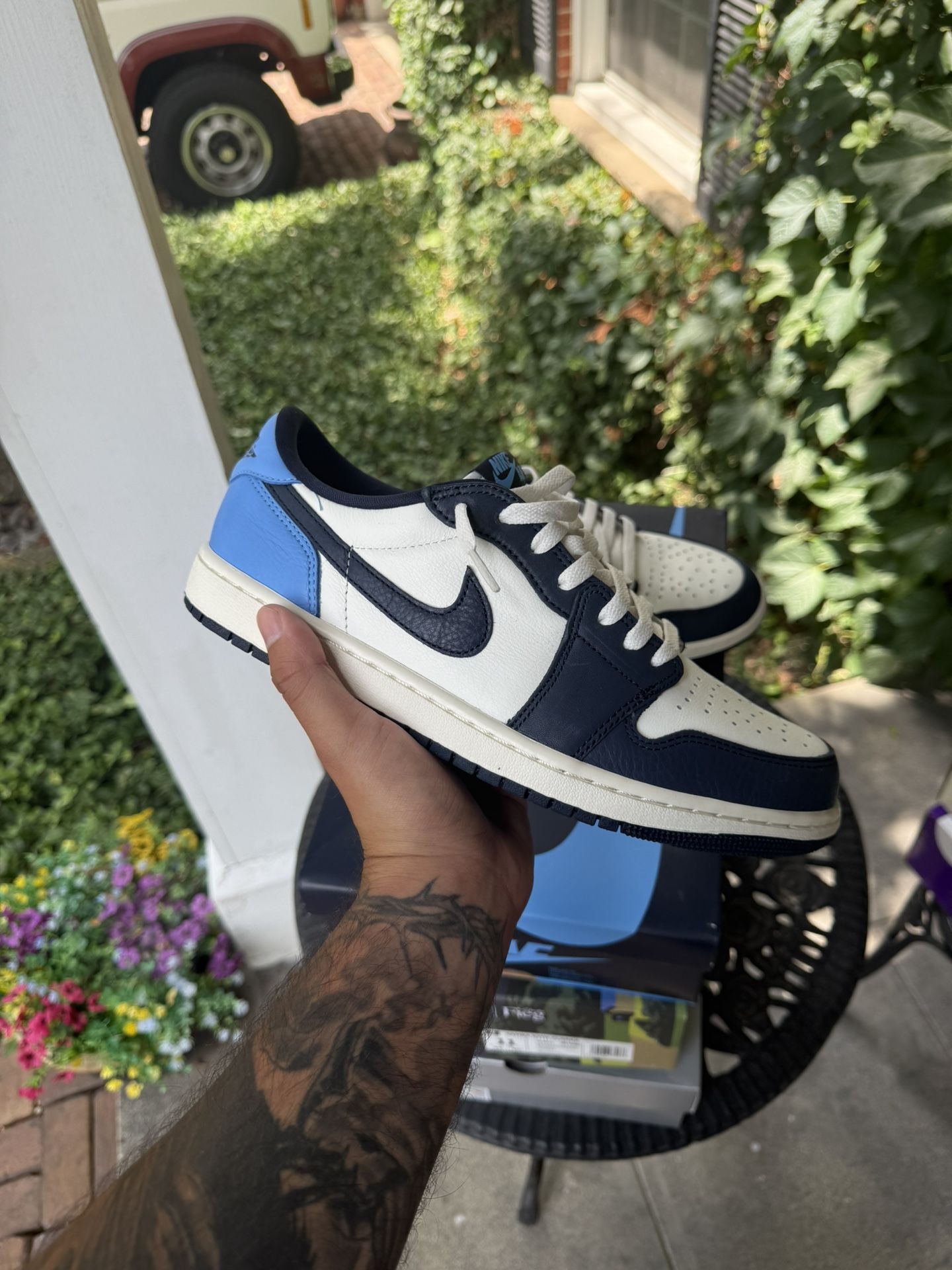 Jordan 1 Obsidian Low