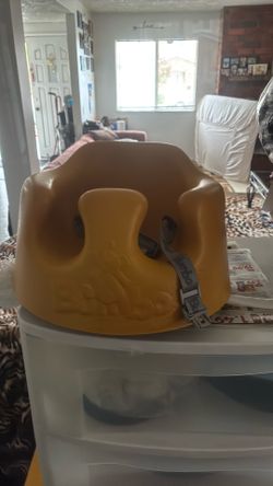 Aciento para bebé muy práctico y bonito