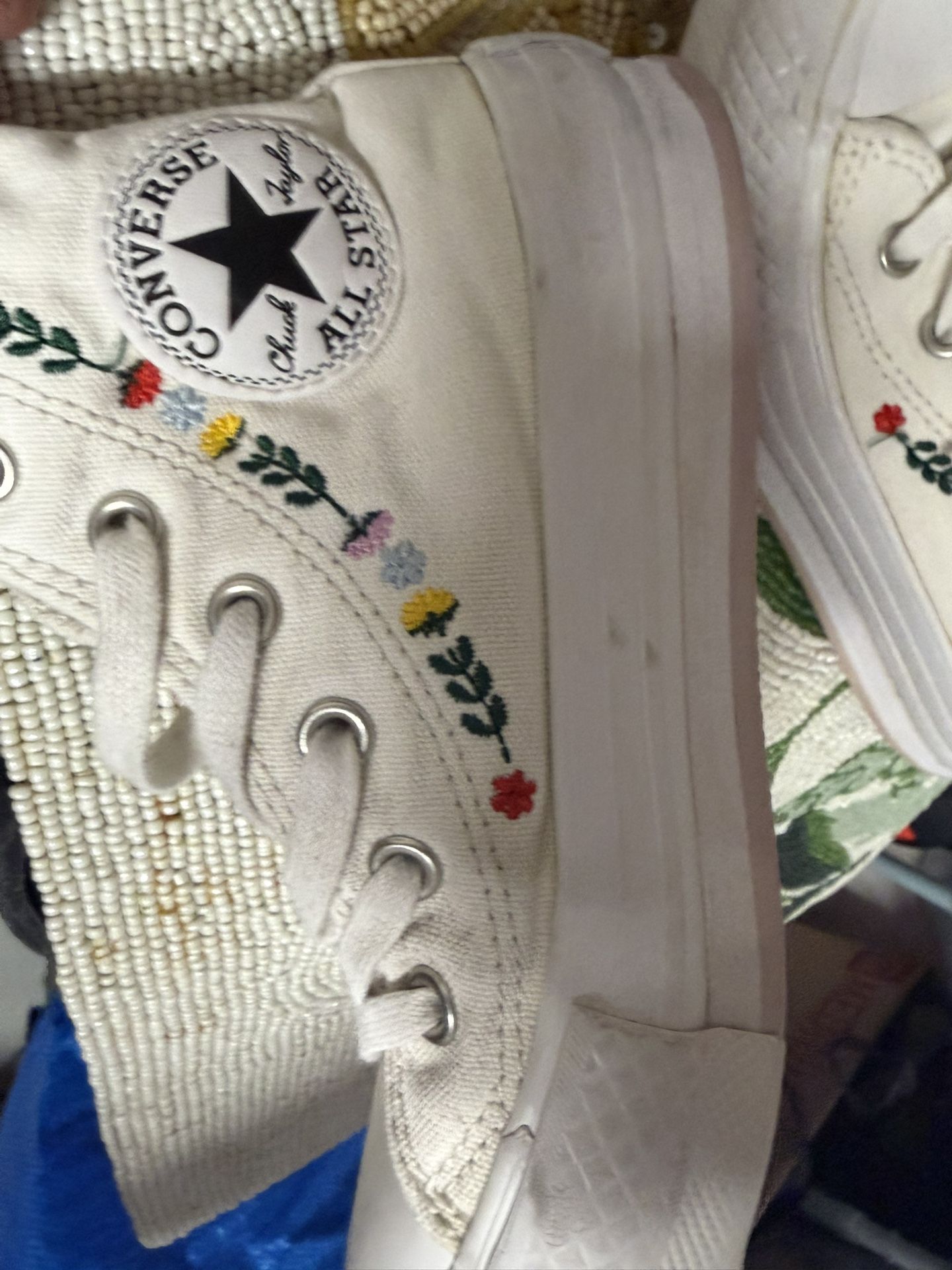 Converse Girl Size 12