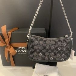 COACH Swinger Crystal Signature Jacquard Bag