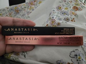 Anastasia beverly hills brow definer & brow wiz