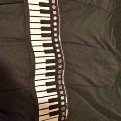 Fold out learning piano