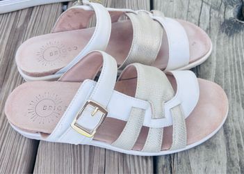 ✨ Brieo Comfort Sandals ✨