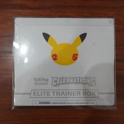Pokemon Celebrations ETB (PLASTIC TEAR)