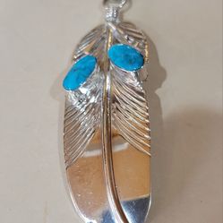 SILVER TURQUOISE PENDANT 