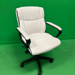 Office Chair (Leather, Adjustable, Rolling) 