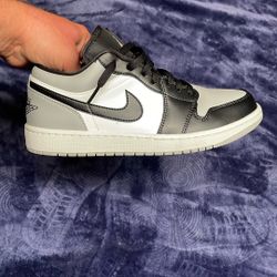Air Jordan 1 Low Shadow Toe (2021)  Men’s: 9