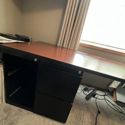 Desk With File Drawers