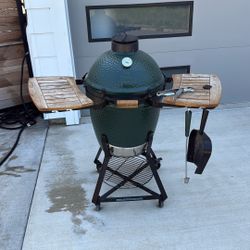 Green Egg Grill 
