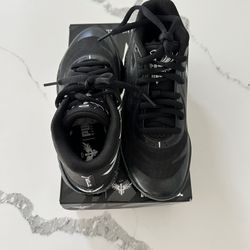 PUMA kids mb.02 sneakers, size 5