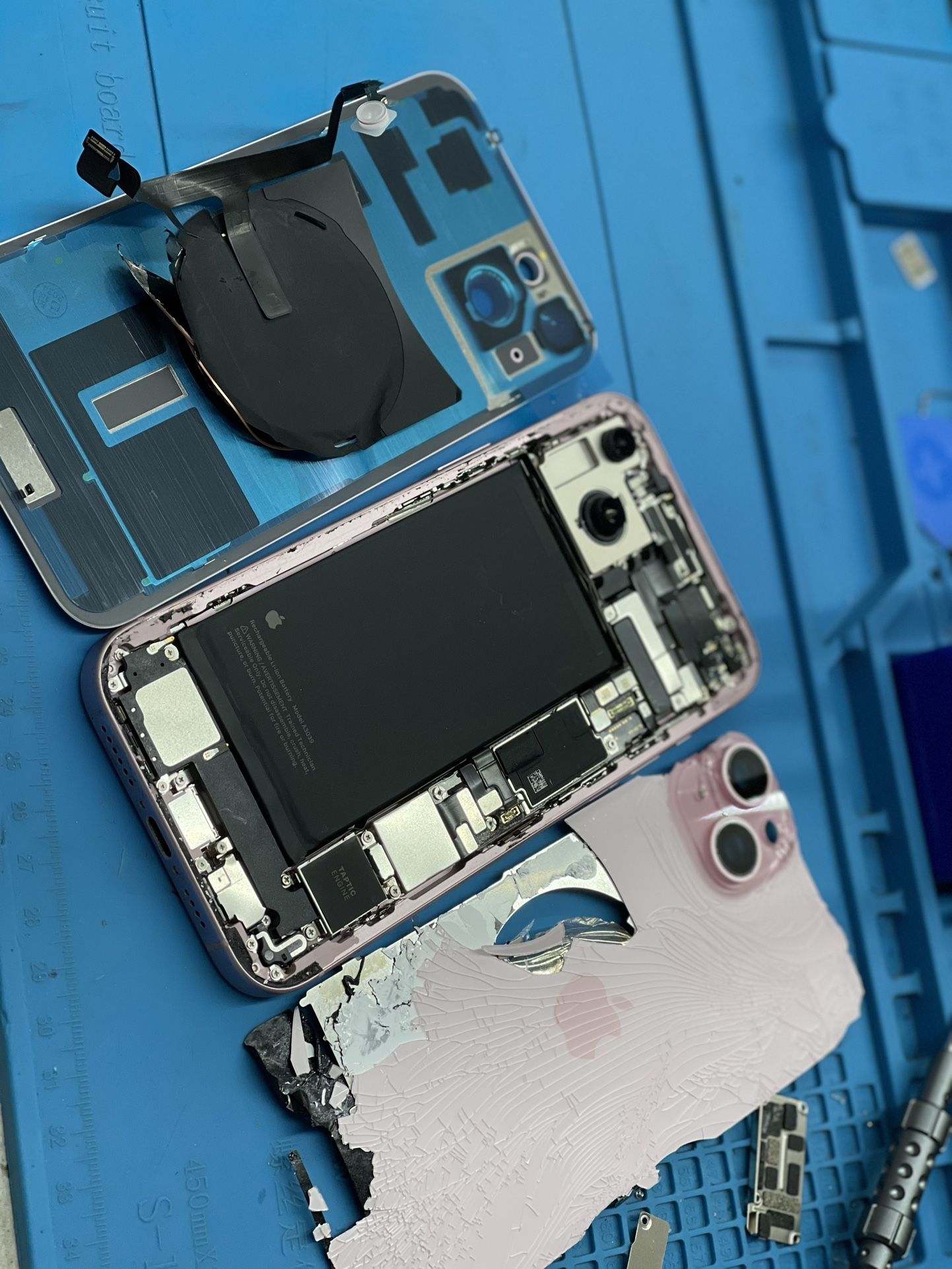 🔧 iPhone 15 Plus Back Glass Repair – NFC WORKS! 🔧