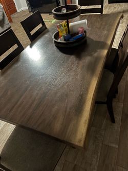 Dinning table