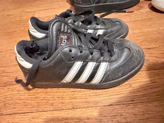 Adidas kids samba 11k
