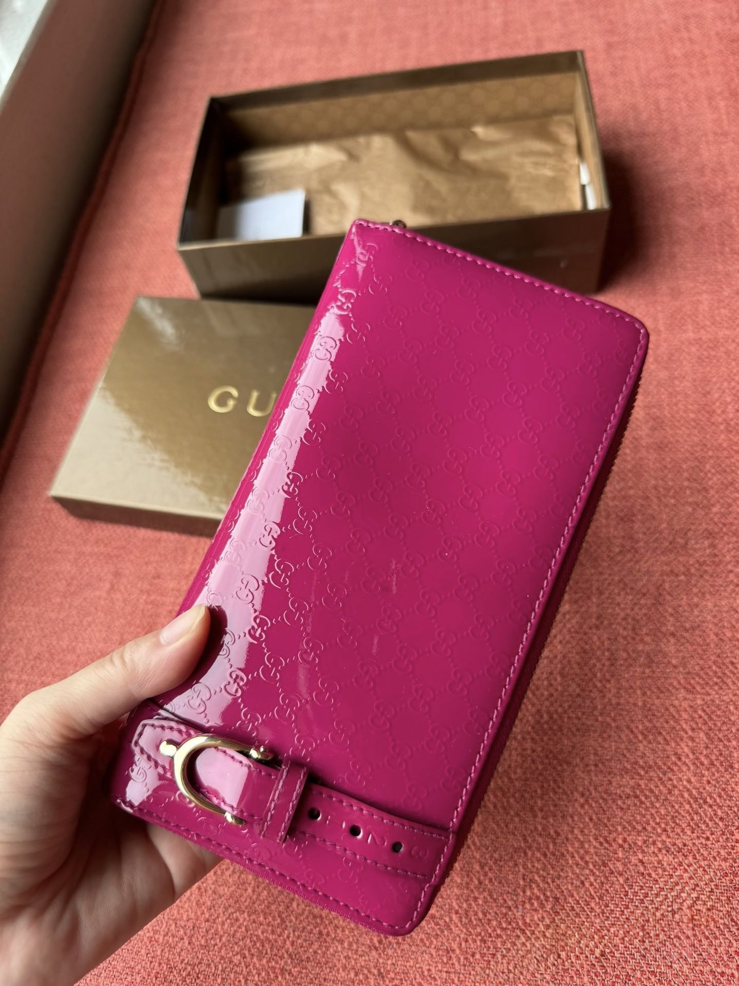 Authentic Gucci Wallet Color Pink Long Enamel Shima Micro Women's fashion