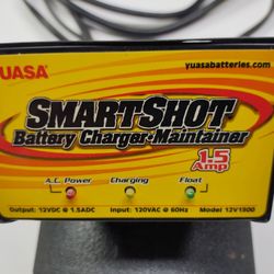 Yuasa SmartShot Battery Charger/Maintainer Model 12V1500